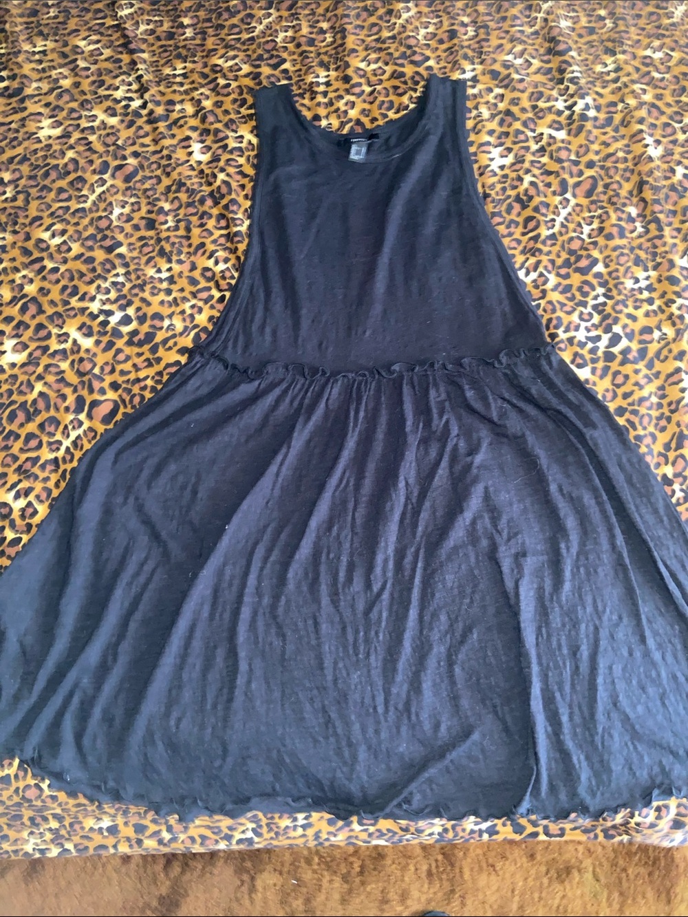 GET 4 $5.  Forever 21 Black Sleeveless Midi Dress